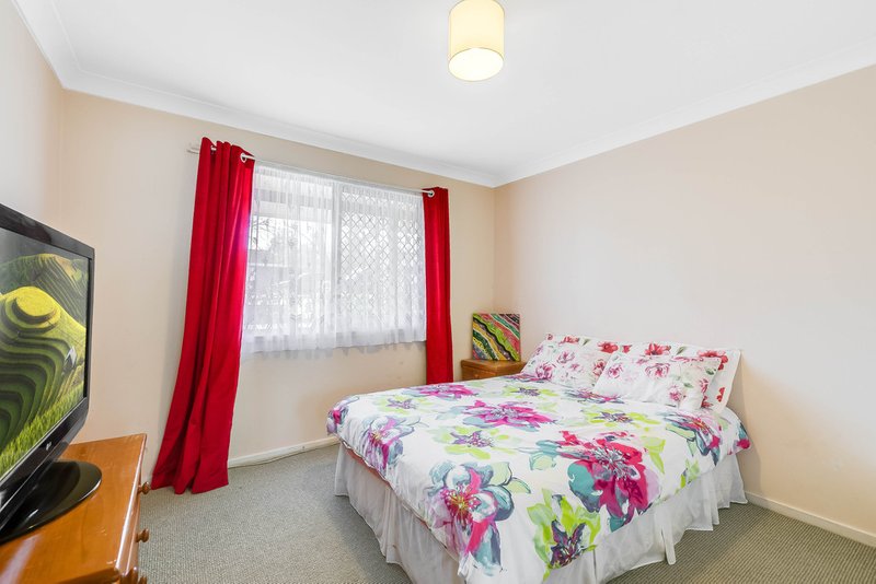 Photo - 56 Cleary Street, Centenary Heights QLD 4350 - Image 6