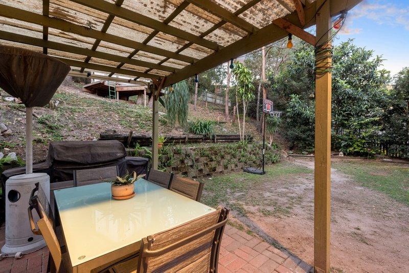 Photo - 56 Cobbity Crescent, Arana Hills QLD 4054 - Image 10