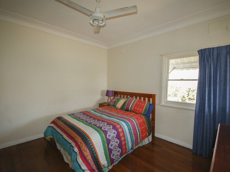 Photo - 56 Combined Street, Wingham NSW 2429 - Image 5