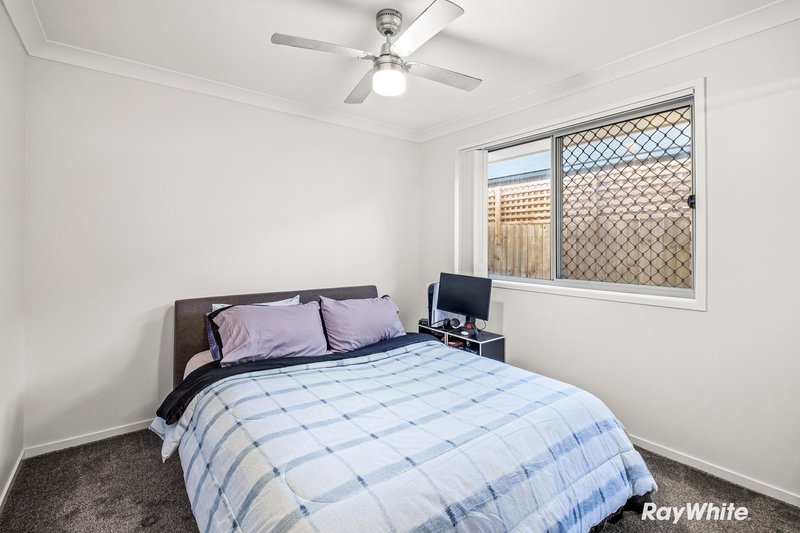 Photo - 56 Combs Street, Yarrabilba QLD 4207 - Image 16