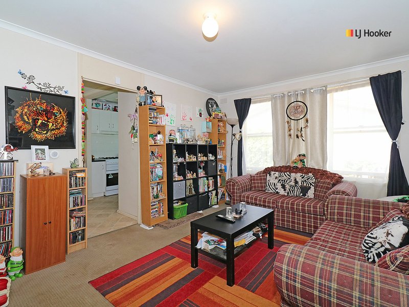 Photo - 56 Connorton Avenue, Ashmont NSW 2650 - Image 4