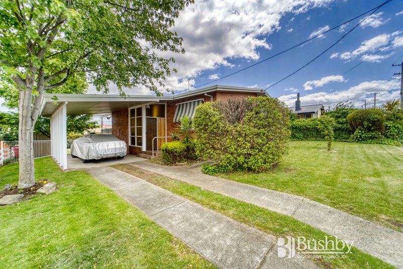 Photo - 56 Cornwall Crescent, Newnham TAS 7248 - Image 4