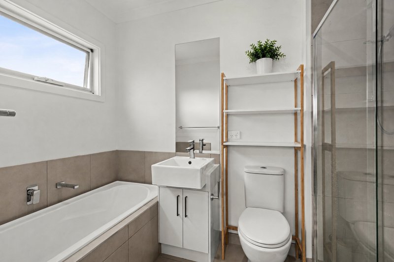 Photo - 5/6 Crows Road, Belmont VIC 3216 - Image 6