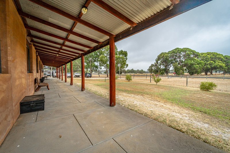 Photo - 56 Curtis Lane, West Pinjarra WA 6208 - Image 22