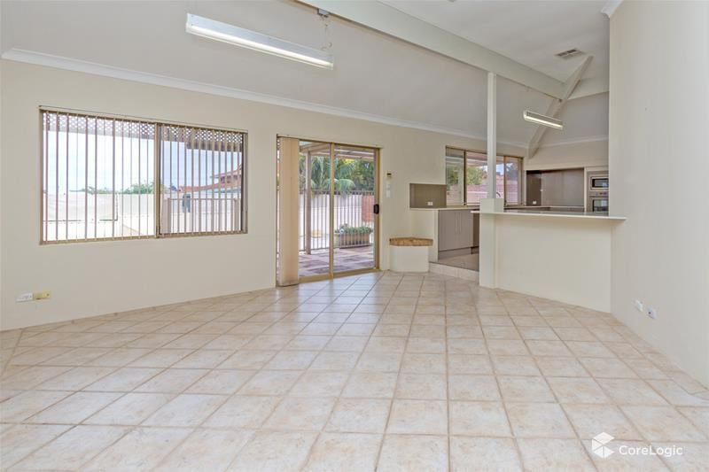 Photo - 56 Dampier Avenue, Mullaloo WA 6027 - Image 6