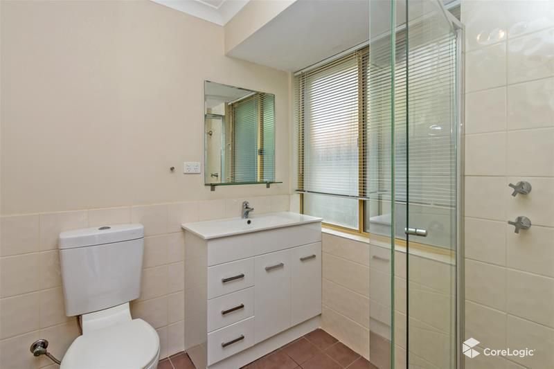 Photo - 56 Dampier Avenue, Mullaloo WA 6027 - Image 10