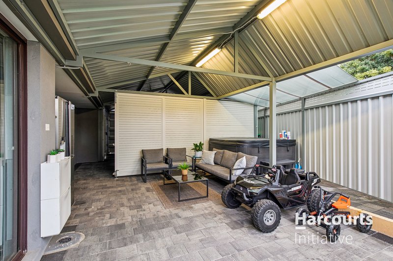 Photo - 56 Danbury Crescent, Girrawheen WA 6064 - Image 21