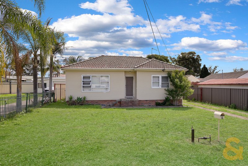 Photo - 5&6 Daphne Close, Kingswood NSW 2747 - Image 4