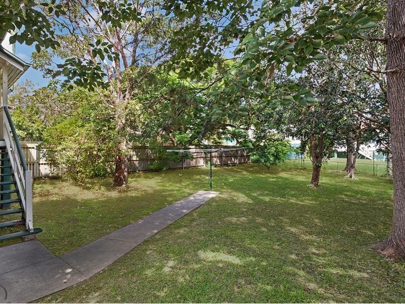 Photo - 56 Dawson Parade, Keperra QLD 4054 - Image 8