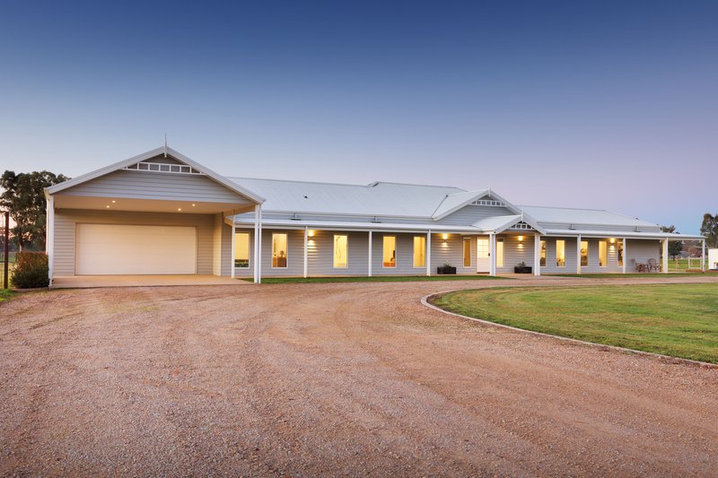 Photo - 56 Delloro Road, Wangaratta South VIC 3678 - Image 1