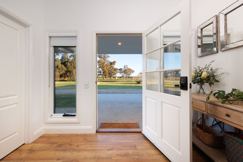 Photo - 56 Delloro Road, Wangaratta South VIC 3678 - Image 4
