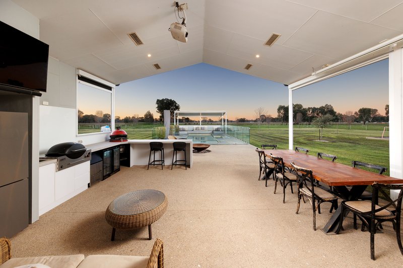 Photo - 56 Delloro Road, Wangaratta South VIC 3678 - Image 21
