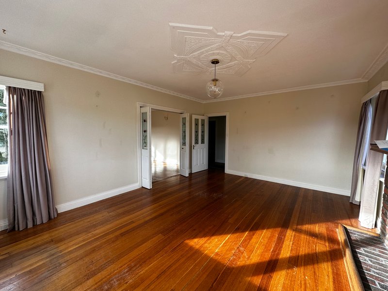 Photo - 56 Derwent Avenue, Geilston Bay TAS 7015 - Image 4