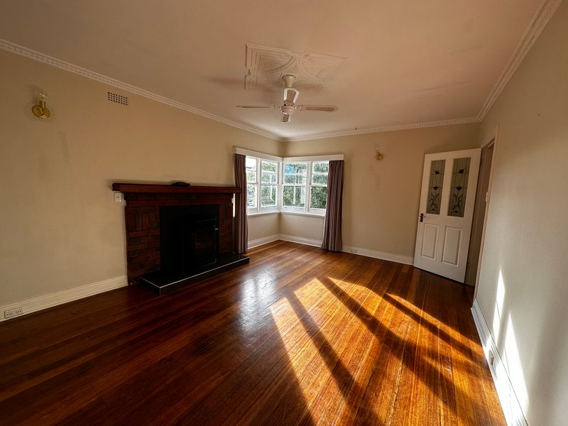 Photo - 56 Derwent Avenue, Geilston Bay TAS 7015 - Image 6