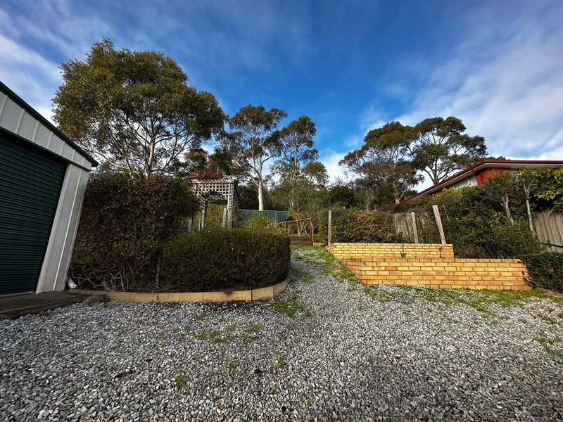 Photo - 56 Derwent Avenue, Geilston Bay TAS 7015 - Image 23