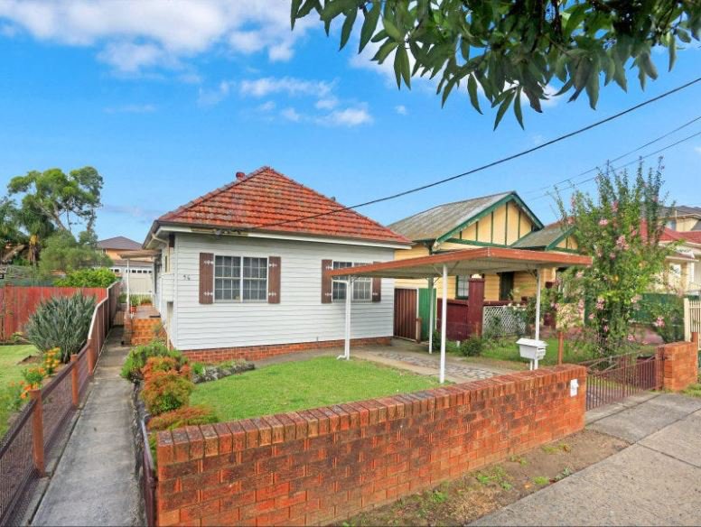 56 Dreadnaught Street, Roselands NSW 2196