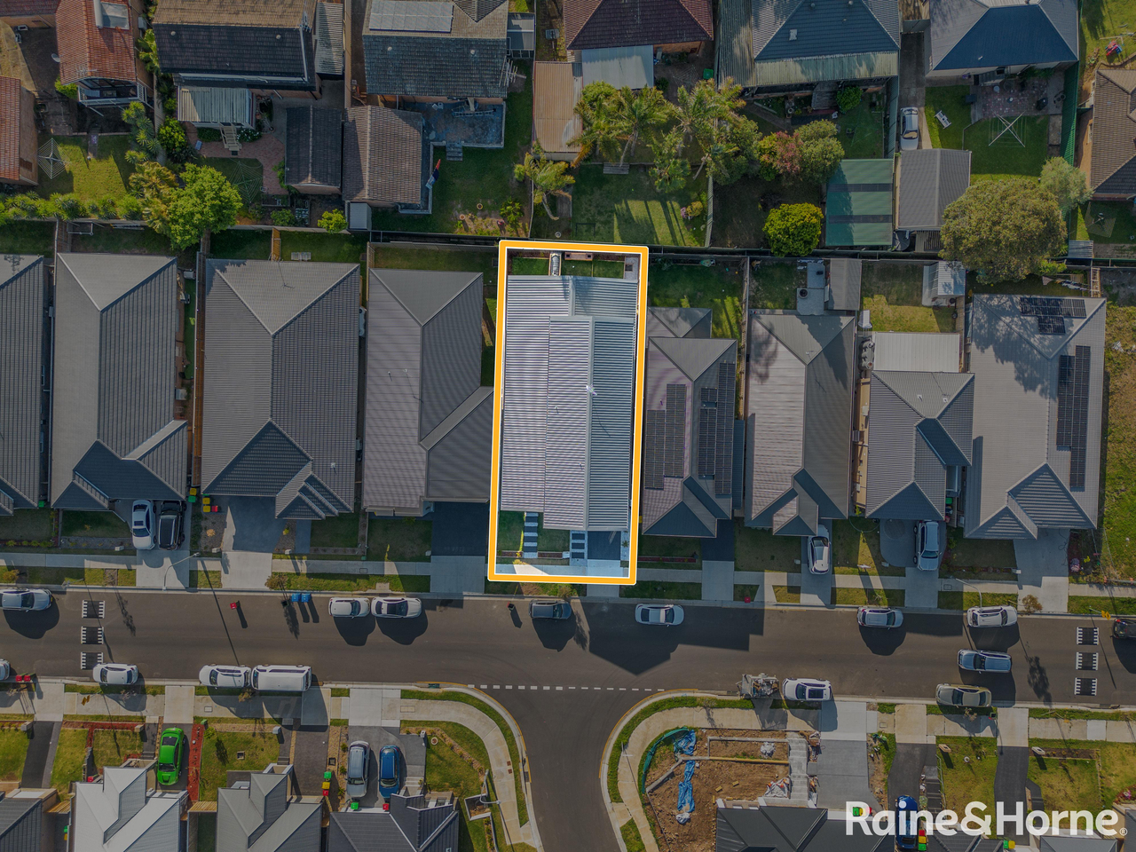 56 DUNSTAN DRIVE, Bradbury NSW 2560 - Image 10