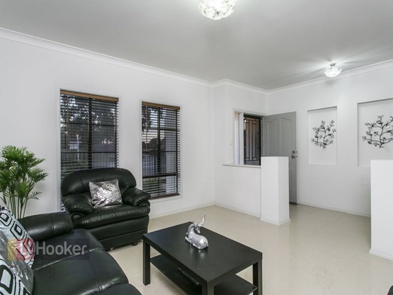 Photo - 56 Dwyer Road, Oaklands Park SA 5046 - Image 2