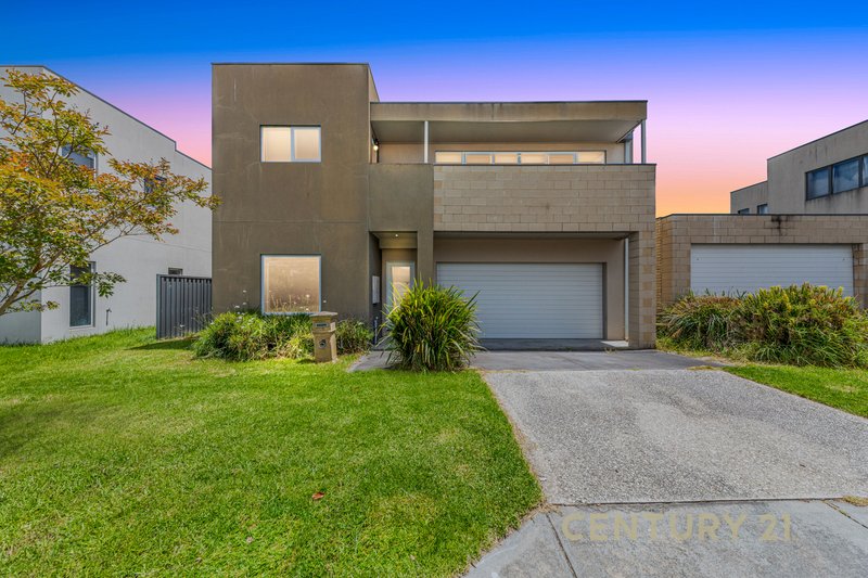 56 Edgeware Close, Pakenham VIC 3810