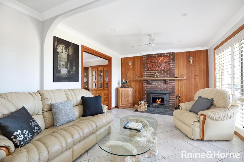 Photo - 56 Ella Street, Hill Top NSW 2575 - Image 3