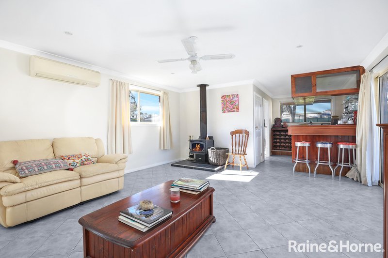 Photo - 56 Ella Street, Hill Top NSW 2575 - Image 9