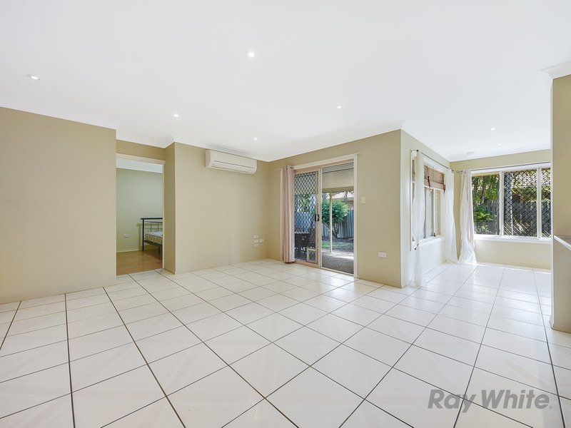 Photo - 56 Enbrook Street, Bracken Ridge QLD 4017 - Image 3