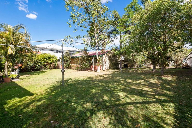 Photo - 56 Englefield Road, Oxley QLD 4075 - Image 10