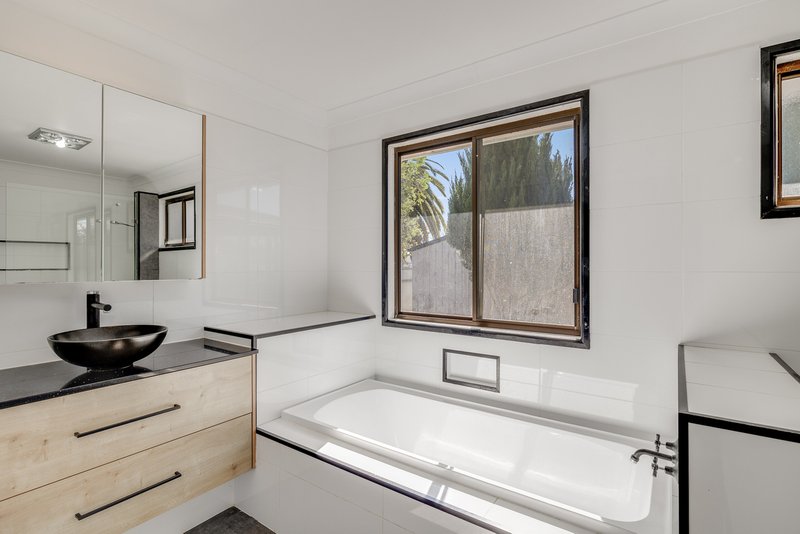 Photo - 56 Eton Street, Cambooya QLD 4358 - Image 8