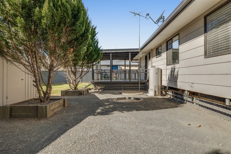 Photo - 56 Eton Street, Cambooya QLD 4358 - Image 14