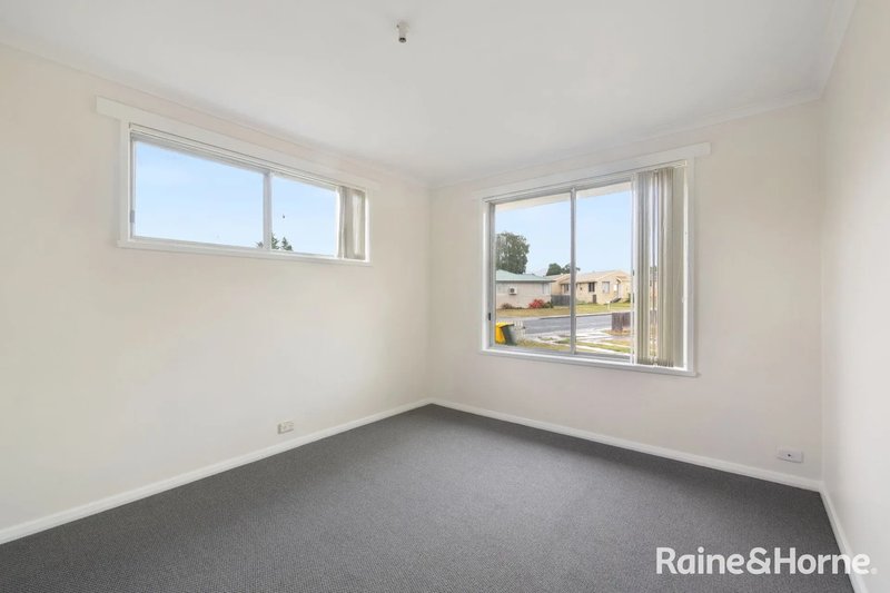 Photo - 56 Fairfax Terrace, New Norfolk TAS 7140 - Image 3