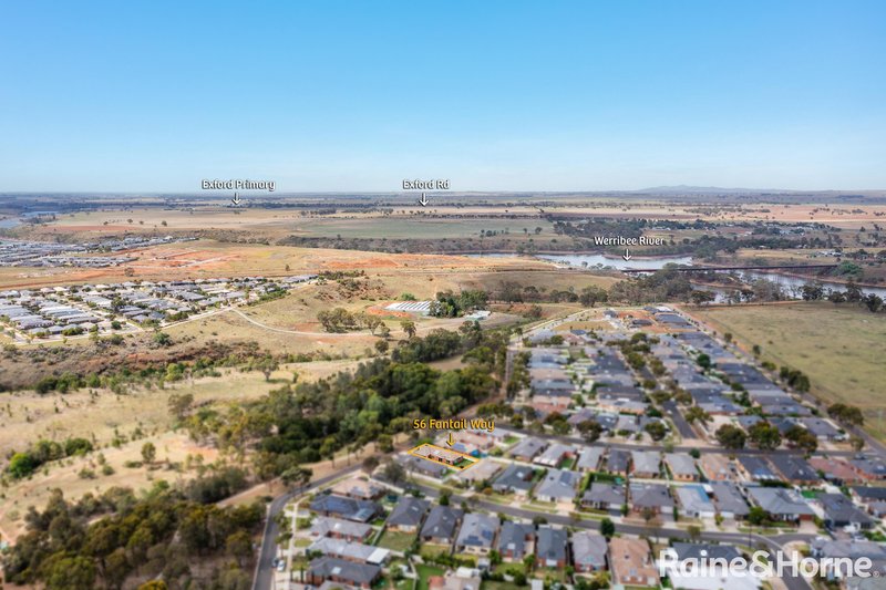 Photo - 56 Fantail Way, Brookfield VIC 3338 - Image 16