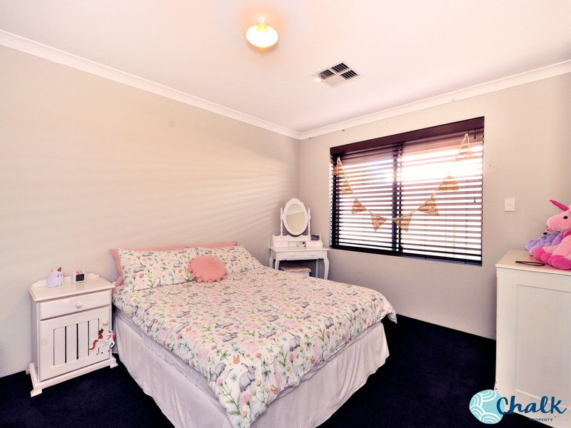 Photo - 56 Firebrand Grove, Baldivis WA 6171 - Image 18