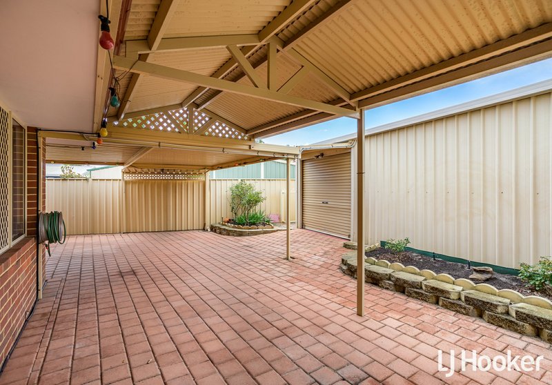 Photo - 56 Flowerwood Way, Huntingdale WA 6110 - Image 21