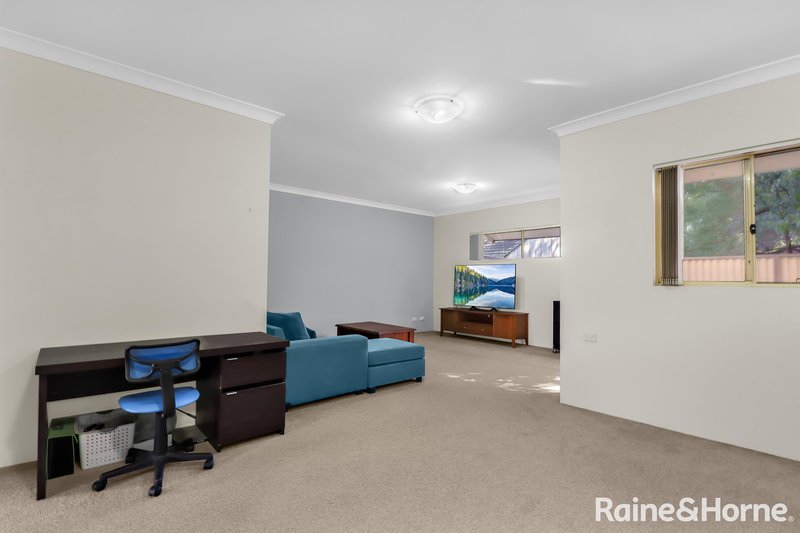 Photo - 5/6 Garner Street, St Marys NSW 2760 - Image 3