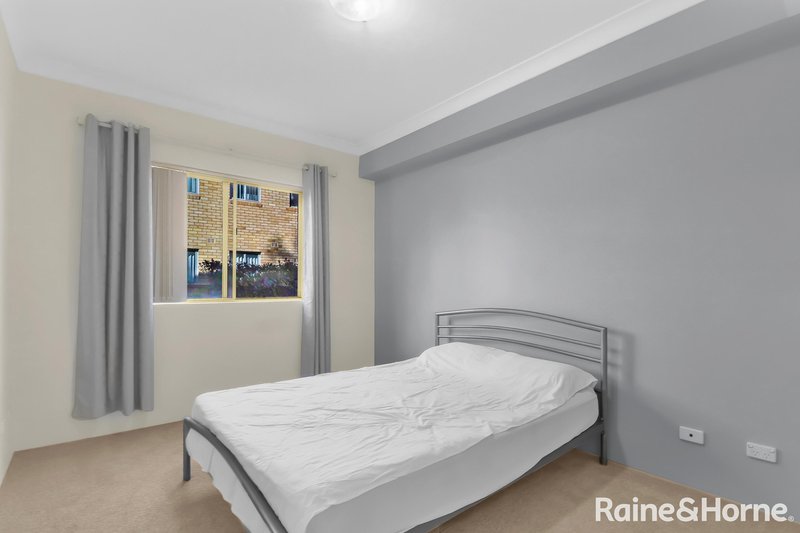 Photo - 5/6 Garner Street, St Marys NSW 2760 - Image 5