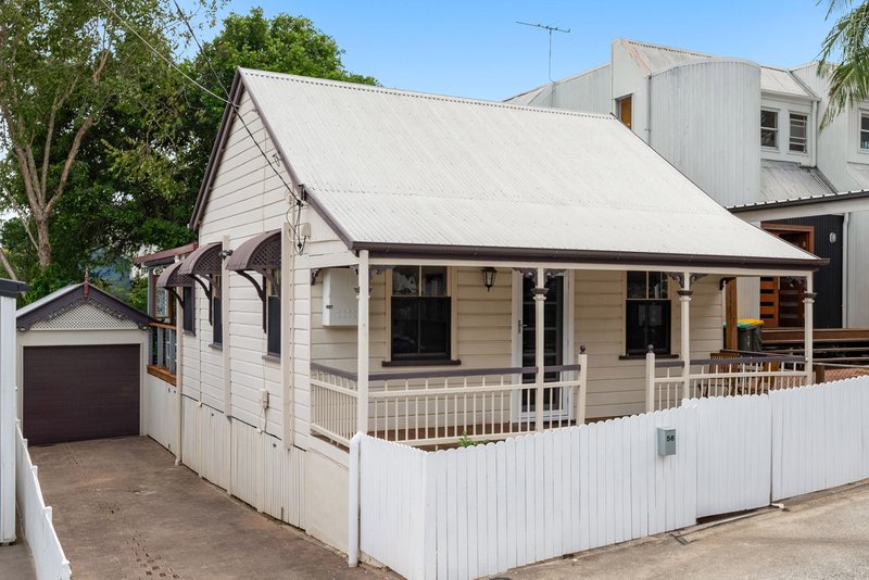 Photo - 56 Glen Street, Kelvin Grove QLD 4059 - Image