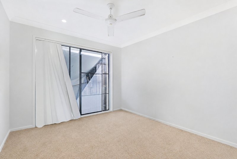 Photo - 56 Glengrove Circuit, Mango Hill QLD 4509 - Image 15