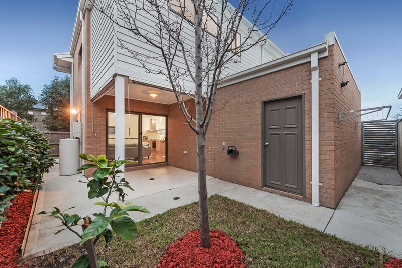 Photo - 56 Greenvale Gardens Boulevard, Greenvale VIC 3059 - Image 17