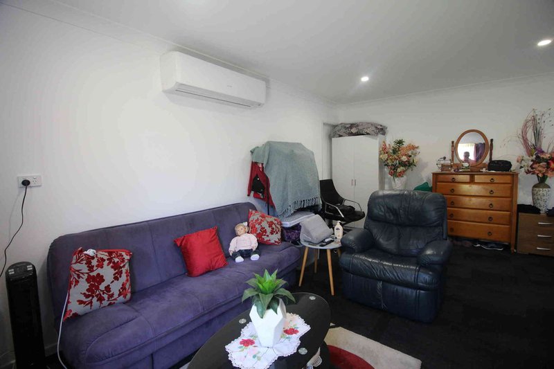 Photo - 56 Helen Street, North Booval QLD 4304 - Image 12