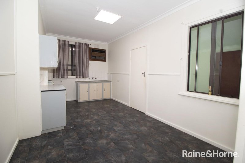 Photo - 56 Hospital Road, Port Augusta SA 5700 - Image 4