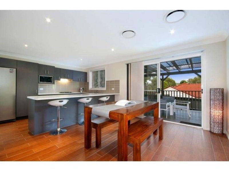 Photo - 56 Inglebar Avenue, Allambie Heights NSW 2100 - Image 2