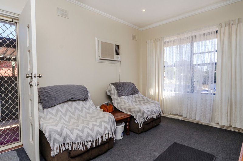 Photo - 56 International Avenue, Salisbury North SA 5108 - Image 4