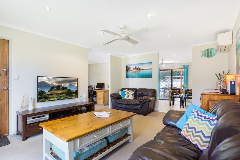 Photo - 56 Jagora Drive, Albany Creek QLD 4035 - Image 5