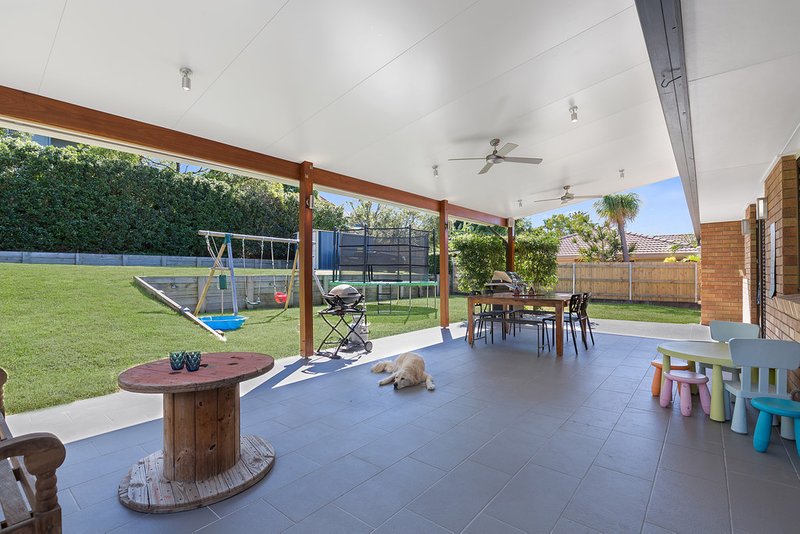 Photo - 56 Jagora Drive, Albany Creek QLD 4035 - Image 10