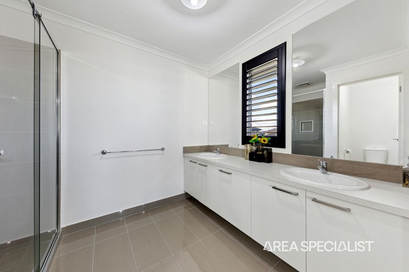 Photo - 56 Kaduna Drive, Officer South VIC 3809 - Image 16