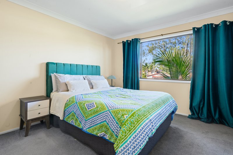 Photo - 56 Kalua Drive, Chittaway Bay NSW 2261 - Image 6