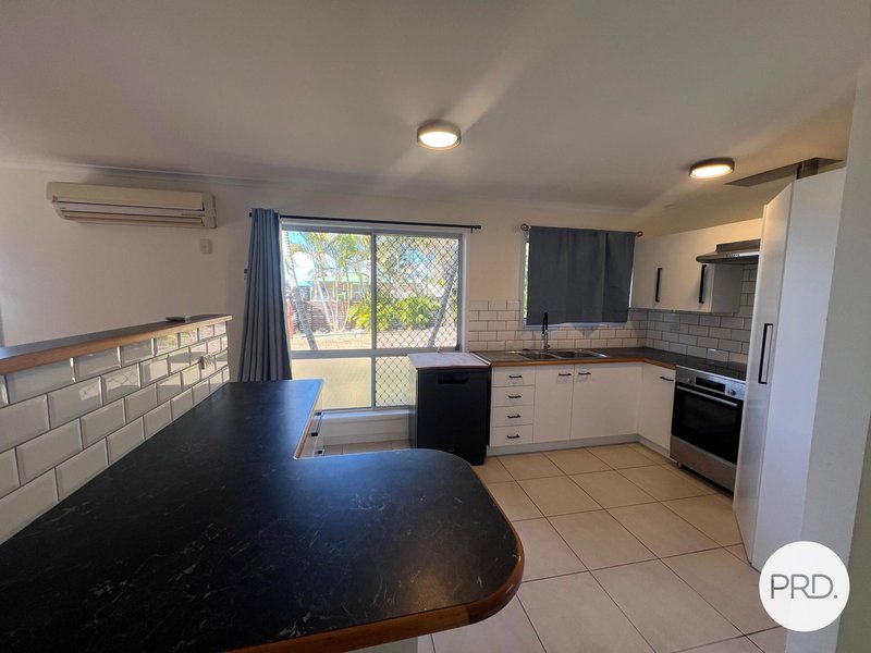 Photo - 56 Katandra Street, Boyne Island QLD 4680 - Image 3