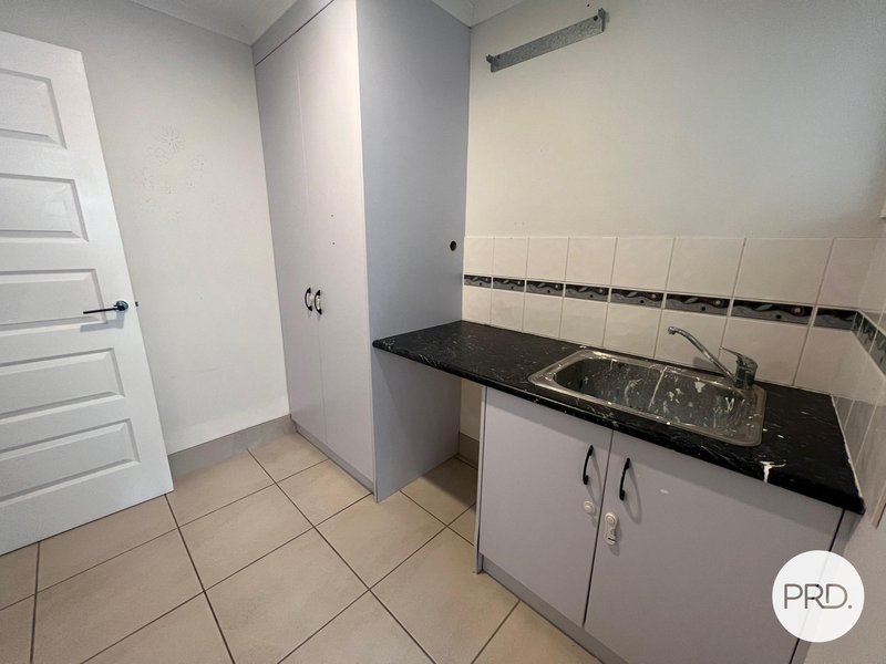 Photo - 56 Katandra Street, Boyne Island QLD 4680 - Image 11