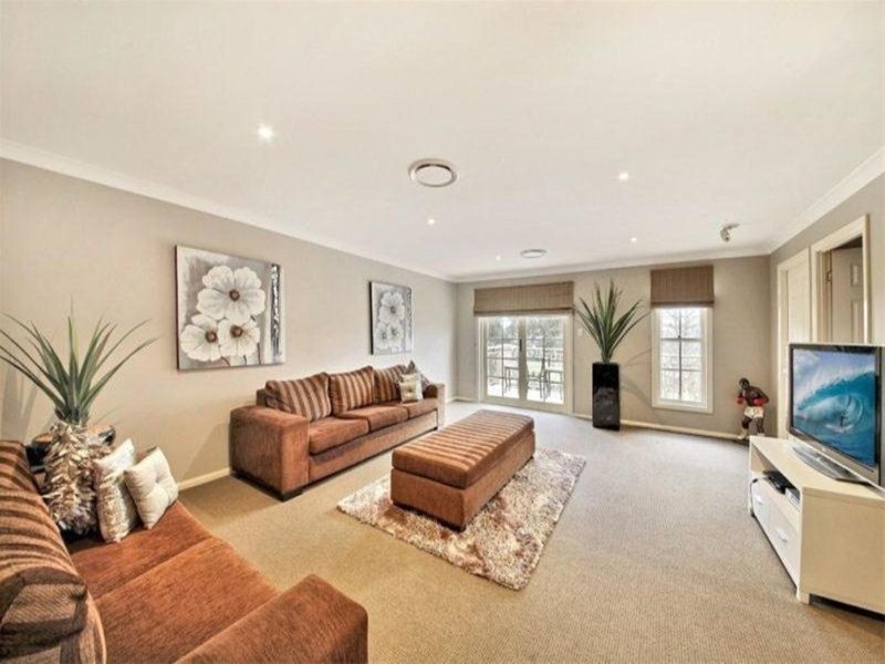 Photo - 56 Kensington Drive, Harrington Park NSW 2567 - Image 11