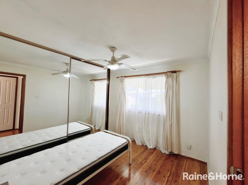 Photo - 56 Kerwin Circle, Hebersham NSW 2770 - Image 7